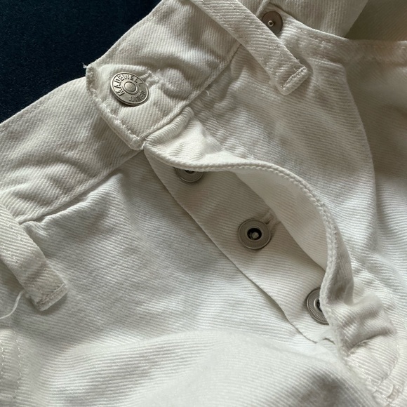 Madewell‎ Relaxed Denim Shorts in Tile White - Picture 5 of 7